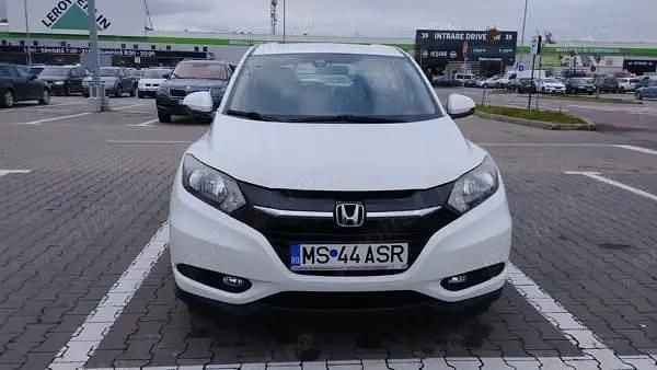 Second-hand Honda HR-V Comfort 120 CP (88 kW) 2017 Alb SUV