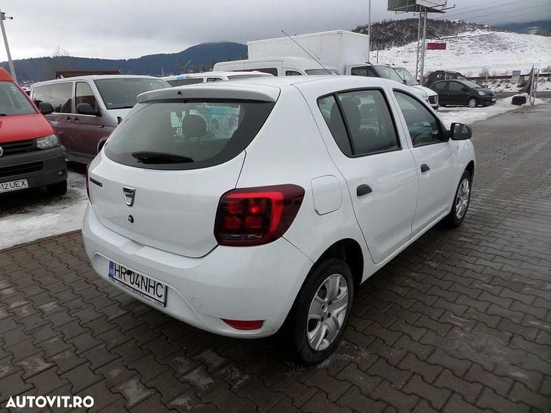 Second-hand Dacia Sandero Ambiance 73 CP (53 kW) 2018 Culoarealb