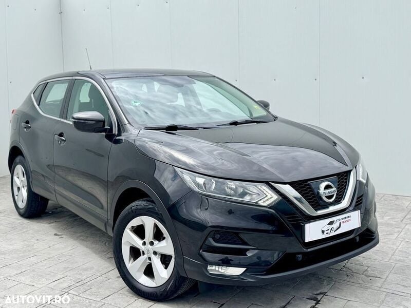 Negru Utilizat 2017 Nissan Qashqai N-Connecta SUV | 11.490 EUR (Preț bun) - Imagine 1/4
