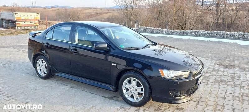 Culoarenegru Utilizat 2014 Mitsubishi Lancer Inform Berlinǎ | 6.200 EUR - Imagine 1/4