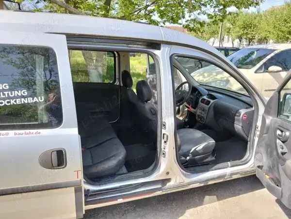 Utilizat 2007 Opel Combo Monovolum | 1.300 EUR - Imagine 1/4