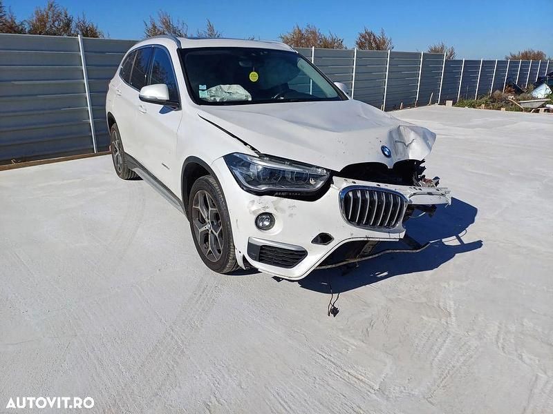 Culoarealb Utilizat 2016 BMW X1 xLine SUV | 5.700 EUR - Imagine 1/4
