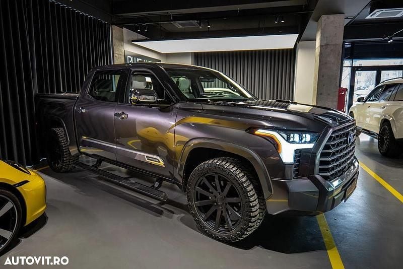 Second-hand Toyota Tundra 394 CP (289 kW) 2023 Culoaregri Pickup