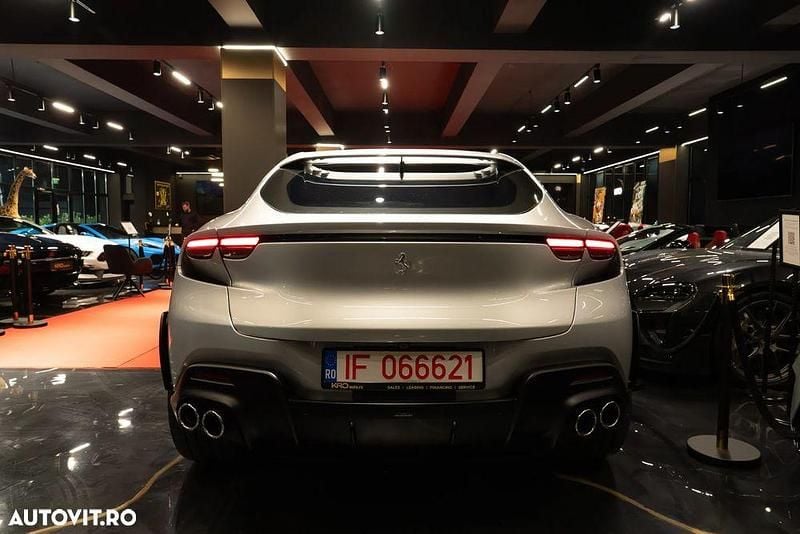 Second-hand Ferrari Purosangue 725 CP (533 kW) 2023 Culoaregri SUV