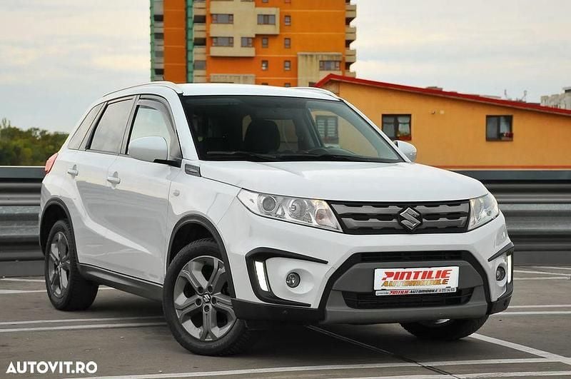 Culoarealb Utilizat 2015 Suzuki Vitara Comfort SUV | 10.950 EUR (Puțin scump) - Imagine 1/4