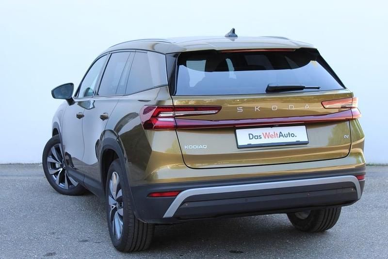 Second-hand Skoda Kodiaq Selection 204 CP (150 kW) 2025 Culoaregalbeuriu SUV