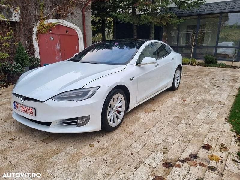 Culoarealb Utilizat 2020 Tesla Model S Hatchback | 44.770 EUR - Imagine 1/4