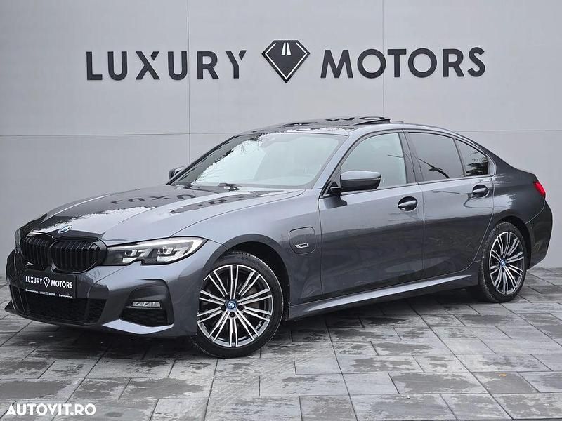 Culoaregri Utilizat 2022 BMW 320e M Sport Berlinǎ | 28.980 EUR (Preț OK) - Imagine 1/4