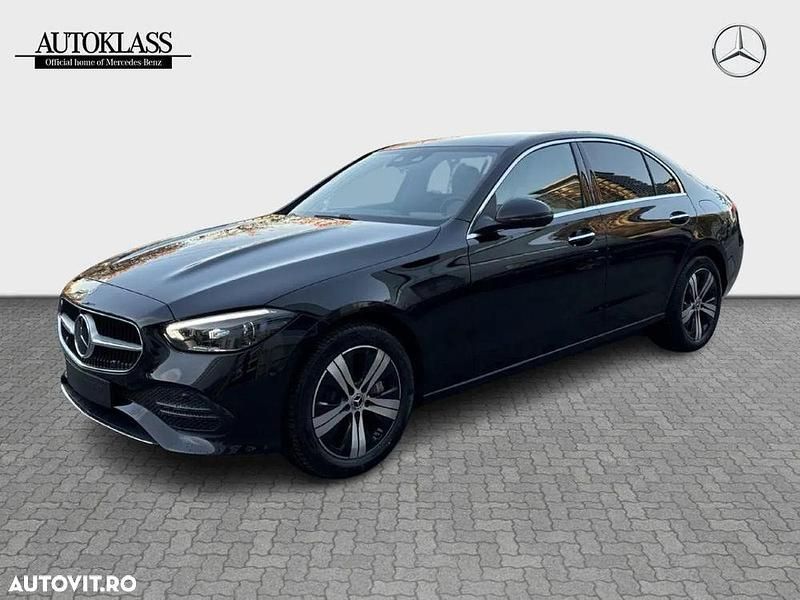 Culoarenegru Second-hand 2023 Mercedes C300e Berlinǎ | 55.660 EUR (Puțin scump) - Imagine 1/4