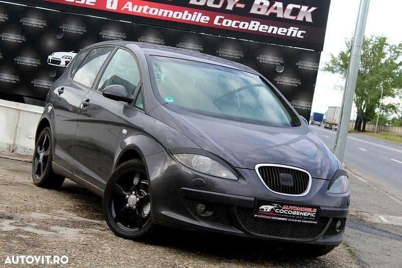 Negru Utilizat 2006 Seat Altea Monovolum | 2.290 EUR (Preț bun) - Imagine 1/4