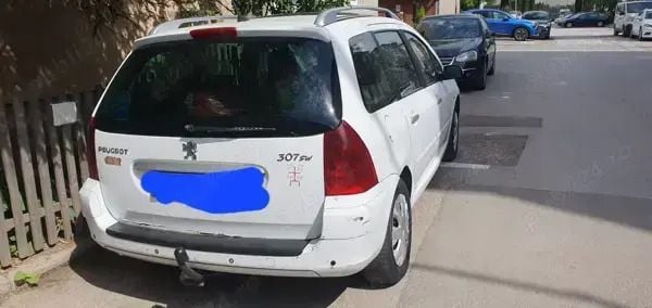 Utilizat 2007 Peugeot 307 Break | 1.000 EUR (Preț bun) - Imagine 1/4