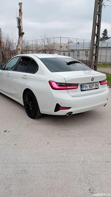 Second-hand BMW 318 150 CP (110 kW) 2020 Berlinǎ