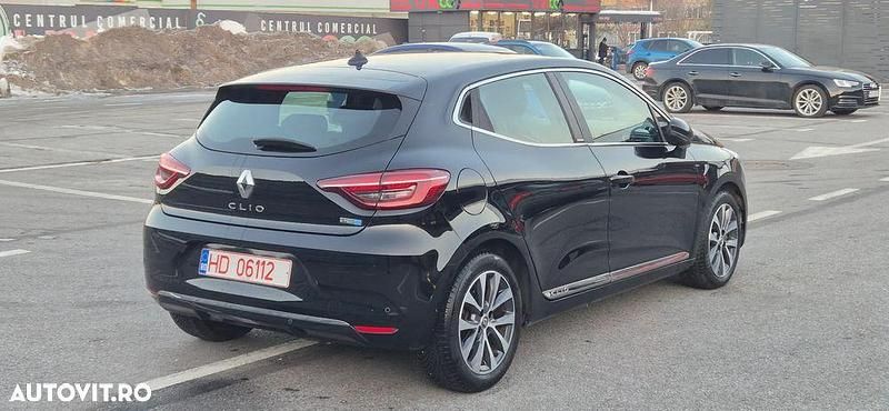 Second-hand Renault Clio V Business 140 CP (102 kW) 2021 Culoarenegru