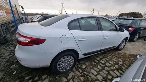 Second-hand Renault Fluence 95 CP (69 kW) 2016 Alb Berlinǎ