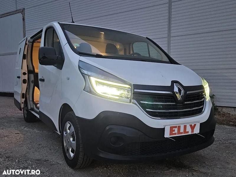 Culoarealb Utilizat 2022 Renault Trafic Van | 13.795 EUR (Preț bun) - Imagine 1/4