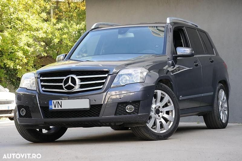 Culoaregri Utilizat 2011 Mercedes GLK220 Sport Edition SUV | 9.500 EUR (Preț bun) - Imagine 1/4