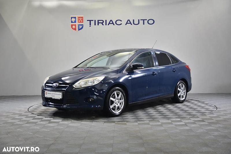 Second-hand Ford Focus 125 CP (91 kW) 2014 Culoarealbastru Berlinǎ