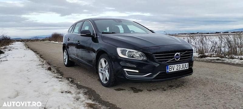 Culoarenegru Second-hand 2013 Volvo V60 Break | 7.800 EUR (Preț OK) - Imagine 1/4