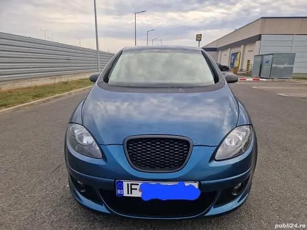 Albastru Utilizat 2007 Seat Toledo SUV | 3.500 EUR - Imagine 1/4
