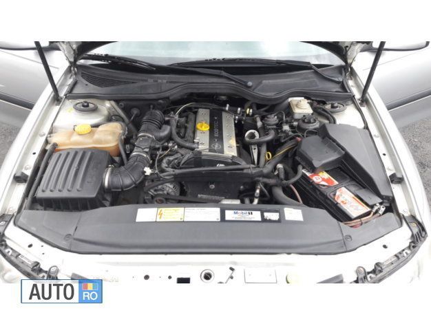 Second-hand Opel Omega 144 CP (105 kW) 1999 Gri Berlinǎ