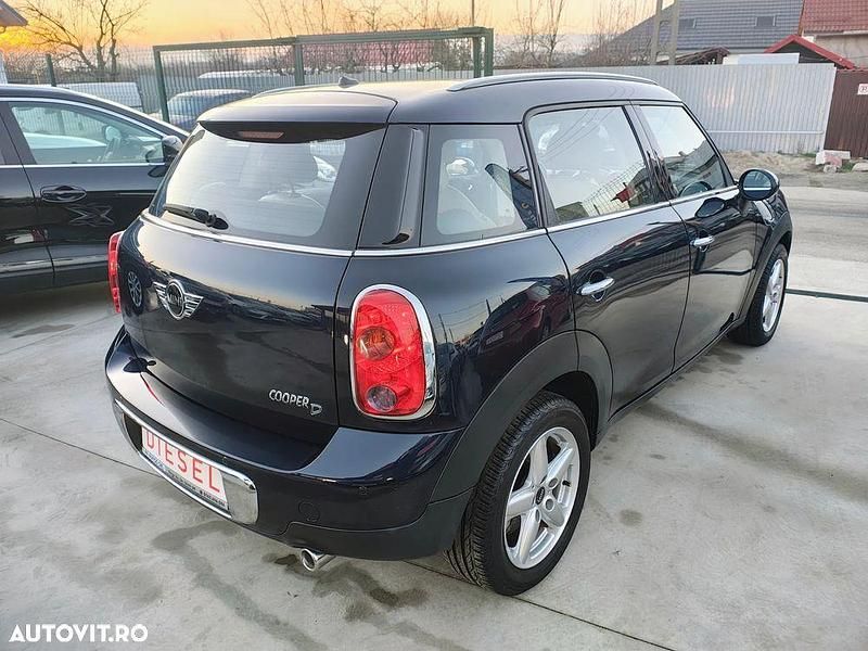 Second-hand Mini Cooper D 112 CP (82 kW) 2013 Culoarealbastru Hatchback