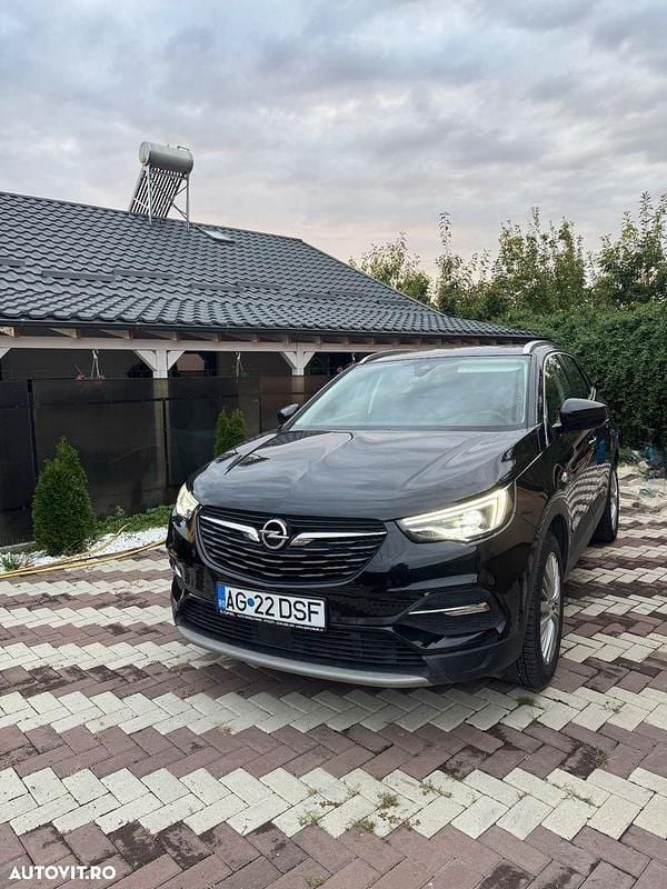 Culoarenegru Utilizat 2018 Opel Grandland X Design Edition SUV | 11.000 EUR (Preț OK) - Imagine 1/4