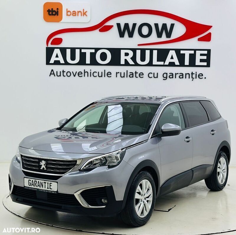 Gri Utilizat 2018 Peugeot 5008 Monovolum | 13.990 EUR - Imagine 1/4
