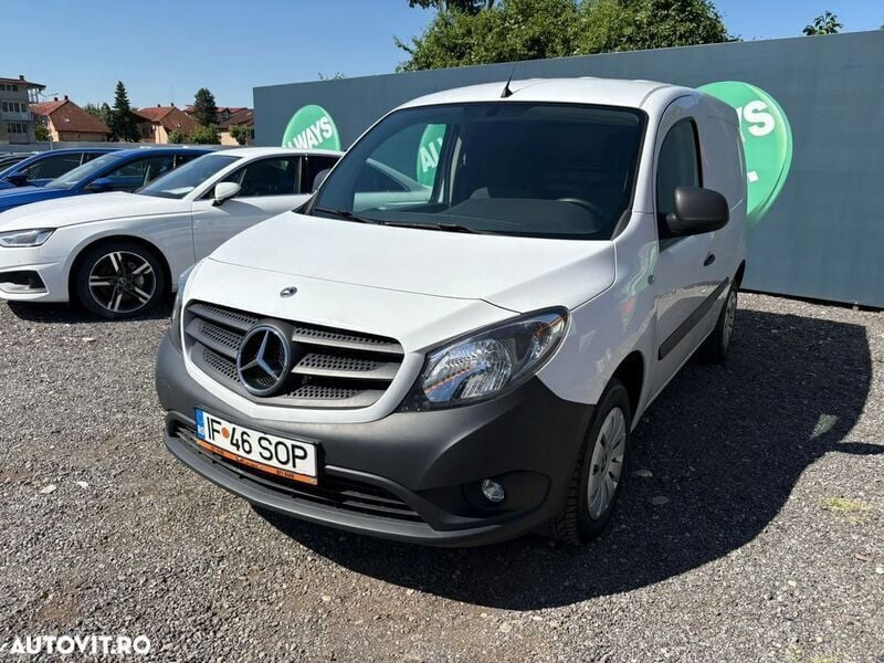 Alb Utilizat 2021 Mercedes Citan 110 Break | 14.450 EUR - Imagine 1/4