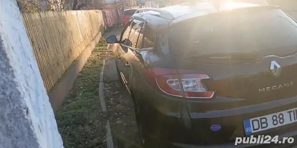 Second-hand Renault Mégane IV Bose Edition 115 CP (84 kW) 2016 Negru Berlinǎ