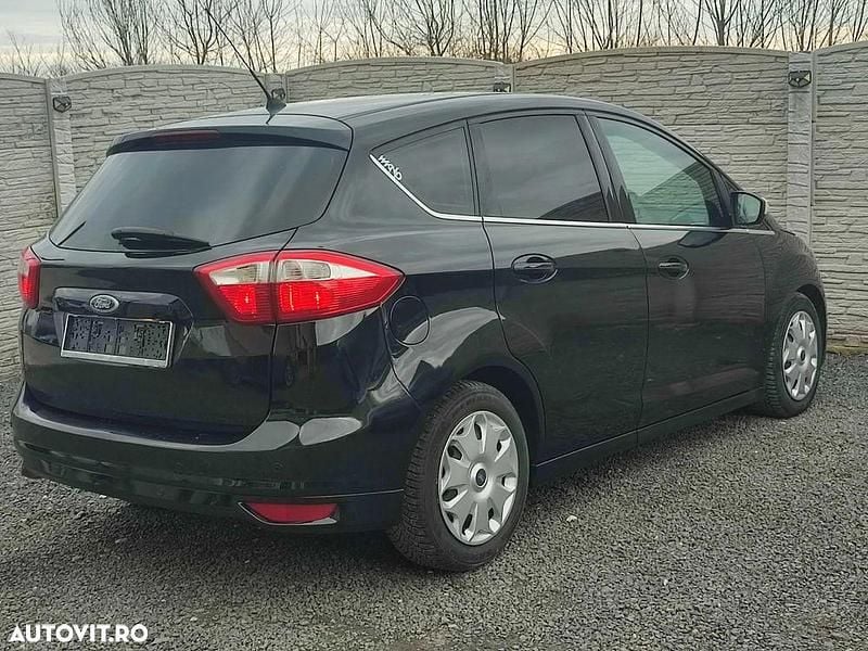 Second-hand Ford C-MAX 115 CP (84 kW) 2013 Culoarenegru Monovolum