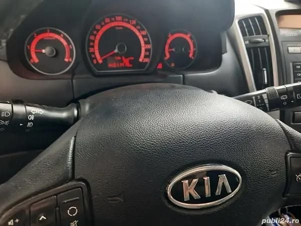 Utilizat 2012 Kia Ceed 2 Berlinǎ | 2.700 EUR (Preț bun) - Imagine 1/4