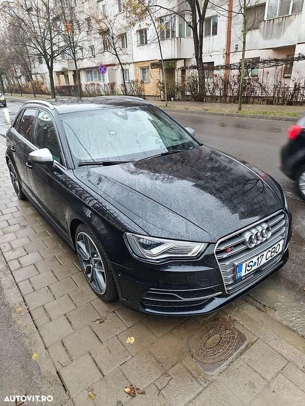 Culoarenegru Utilizat 2013 Audi S3 Comfort Break | 22.500 EUR - Imagine 1/4