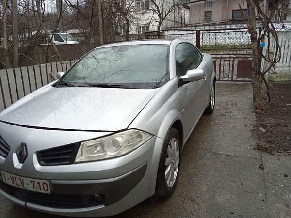 Second-hand Renault Mégane II 99 CP (72 kW) 2006 Argintiu Cabrio