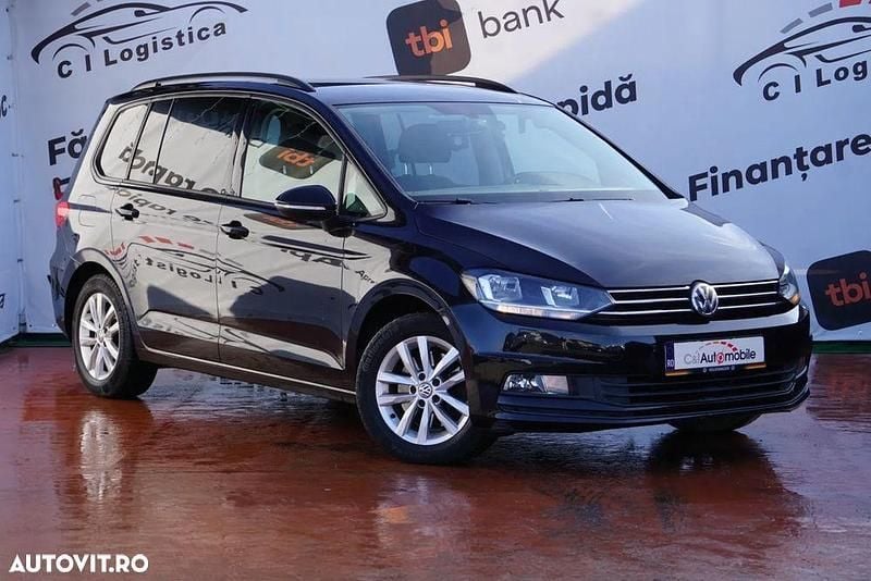 Culoarenegru Second-hand 2016 VW Touran Trendline Monovolum | 10.600 EUR (Preț bun) - Imagine 1/4
