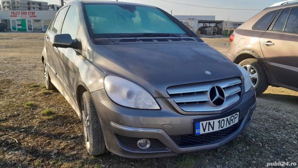 Utilizat 2010 Mercedes B180 Monovolum | 5.080 EUR (Preț OK) - Imagine 1/4
