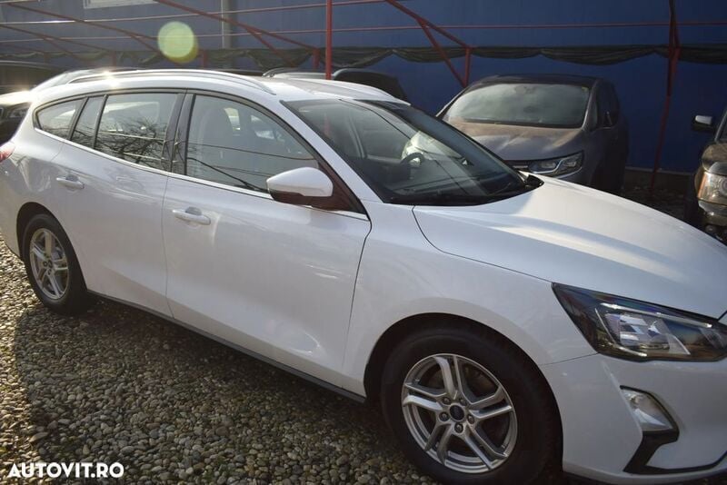 Second-hand Ford Focus 120 CP (88 kW) 2021 Alb Break
