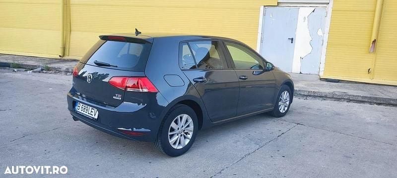 Second-hand VW Golf VII Trendline 110 CP (80 kW) 2016 Culoaregri Hatchback