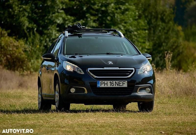 Culoarenegru Utilizat 2015 Peugeot 2008 Allure SUV | 6.700 EUR (Preț OK) - Imagine 1/4
