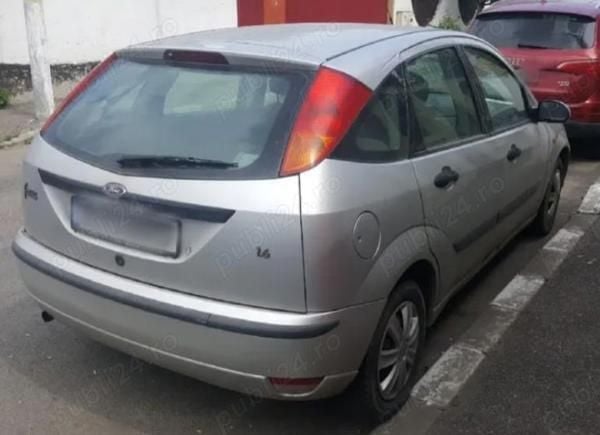 Second-hand Ford Focus 90 CP (66 kW) 2002 Berlinǎ