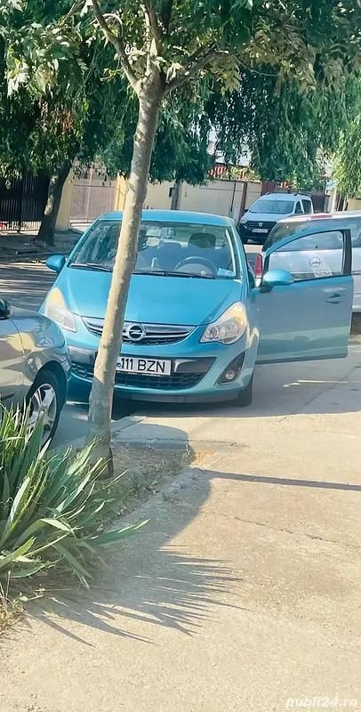 Utilizat 2011 Opel Corsa Hatchback | 3.300 EUR (Preț OK) - Imagine 1/3