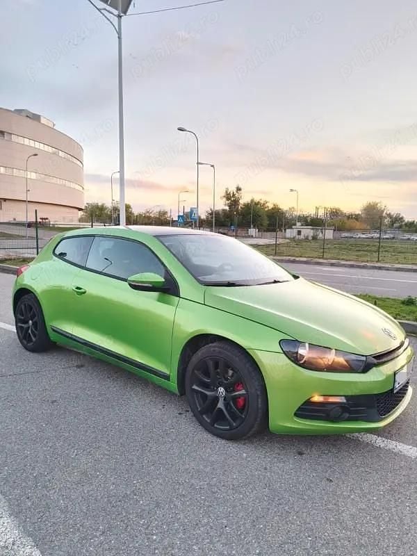 Second-hand VW Scirocco 140 CP (102 kW) 2010 Verde Coupe