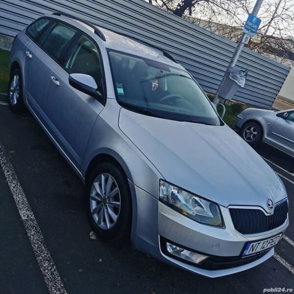 Second-hand Skoda Octavia 101 CP (74 kW) 2015 Gri Berlinǎ