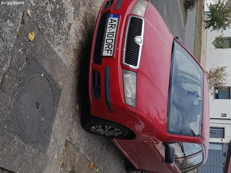 Utilizat 2005 Skoda Fabia Hatchback | 800 EUR - Imagine 1/4