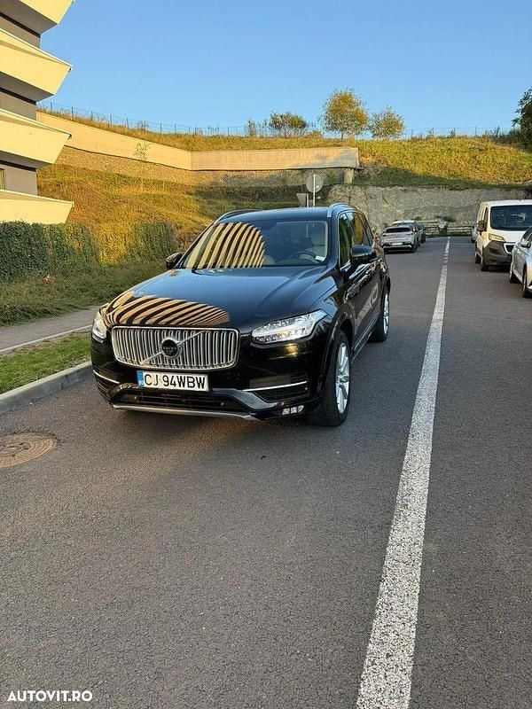 Culoarenegru Utilizat 2016 Volvo XC90 Inscription SUV | 19.500 EUR (Scump) - Imagine 1/4
