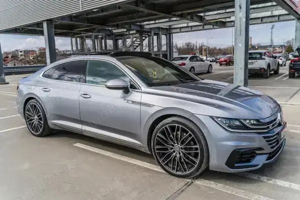 Gri Utilizat 2018 VW Arteon R-line Berlinǎ | 23.500 EUR (Preț OK) - Imagine 1/4