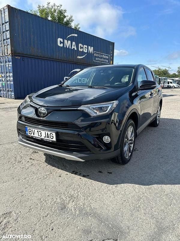 Negru Utilizat 2017 Toyota RAV4 SUV | 15.650 EUR (Preț bun) - Imagine 1/4