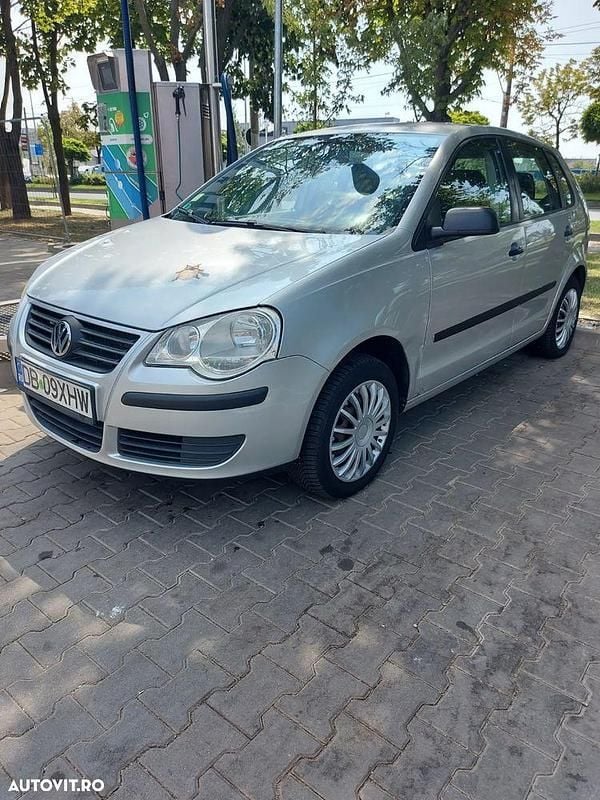 Culoaregri Utilizat 2008 VW Polo Hatchback | 1.900 EUR (Preț bun) - Imagine 1/4
