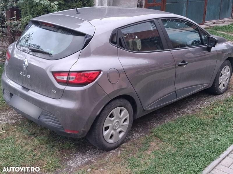 Culoaregri Utilizat 2015 Renault Clio IV Authentique Hatchback | 5.750 EUR (Preț OK) - Imagine 1/3