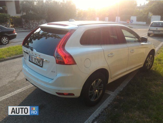 Second-hand Volvo XC60 136 CP (100 kW) 2014 Alb SUV