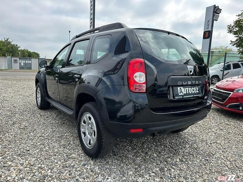 Second-hand Dacia Duster 90 CP (66 kW) 2012 Negru SUV